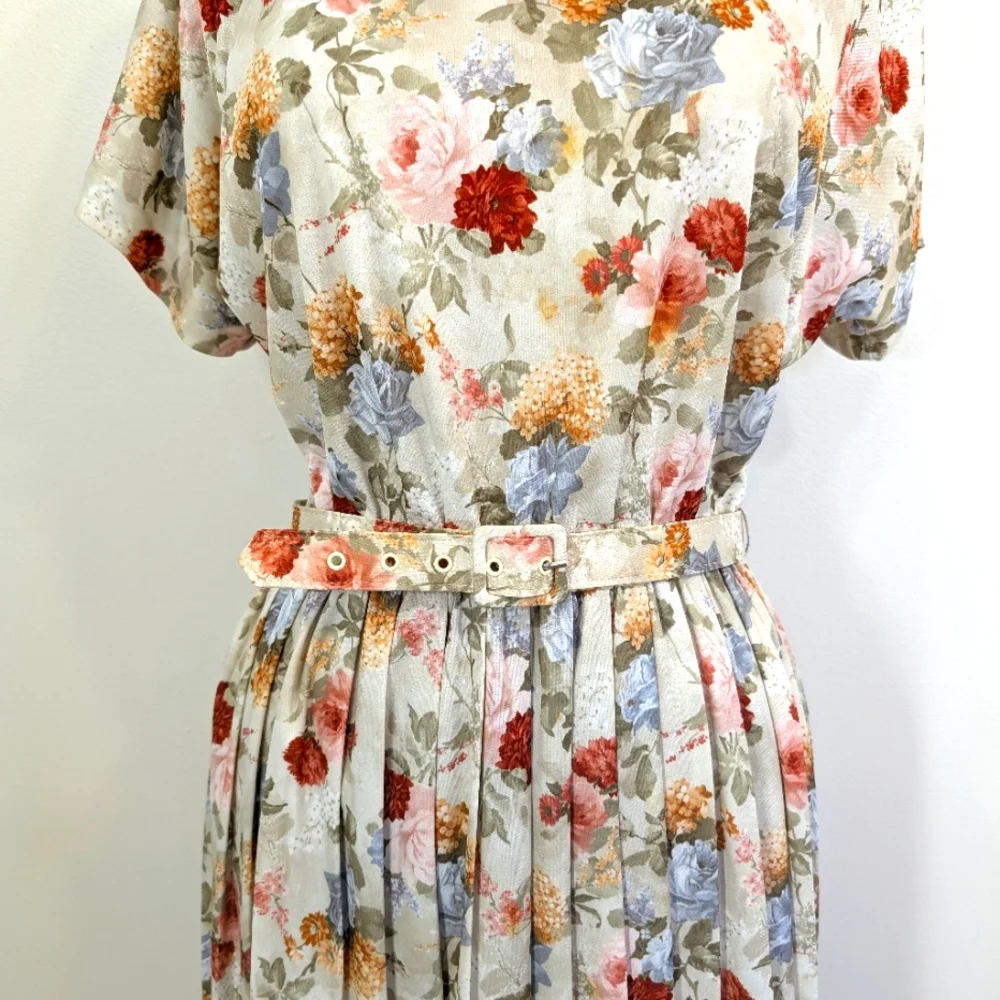 Vintage silky poly earthy floral, modest slip on day dress W matching belt. 12P